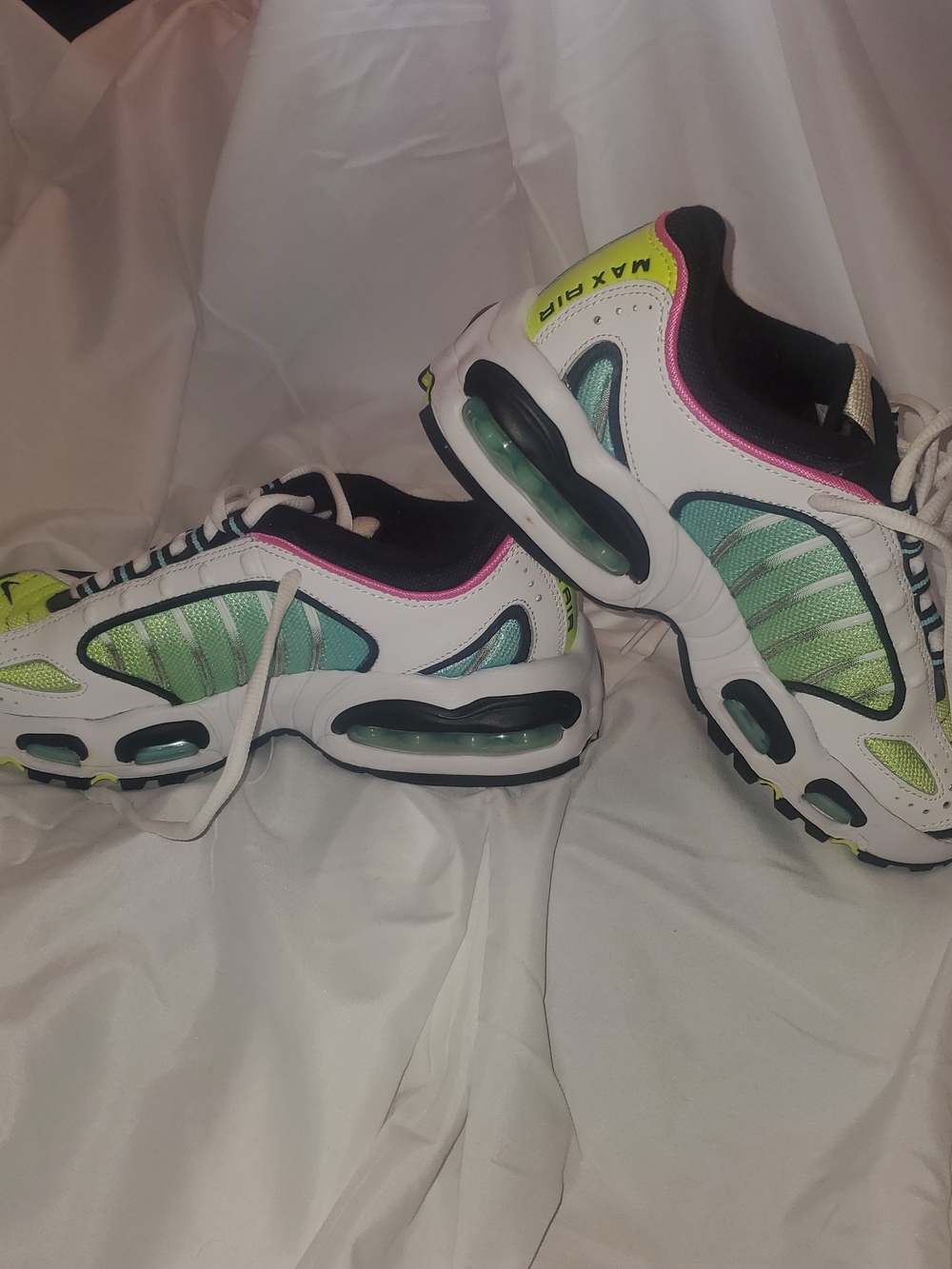 Kid's/Women's Nike Air Max Tailwind Size 6 Youth/Women's 7.5